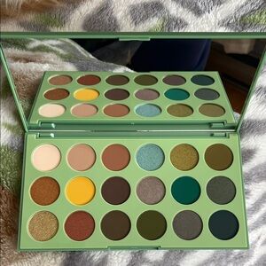 Morphe Makin’ Bank Eyeshadow Palette limited edition dicontinued *NEW*